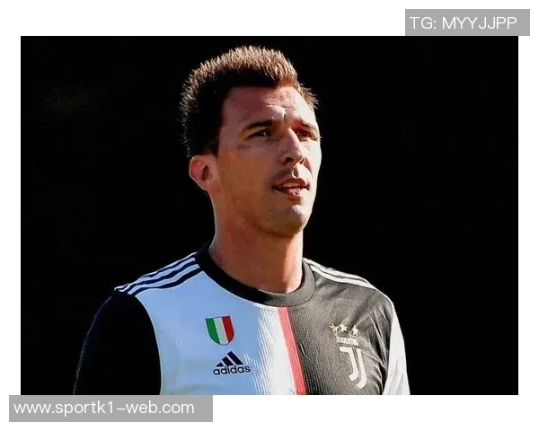 皇马与尤文高层会晤礼物传情展现友好合作意愿 皇马与尤文高层会晤礼物传情展现友好合作意愿